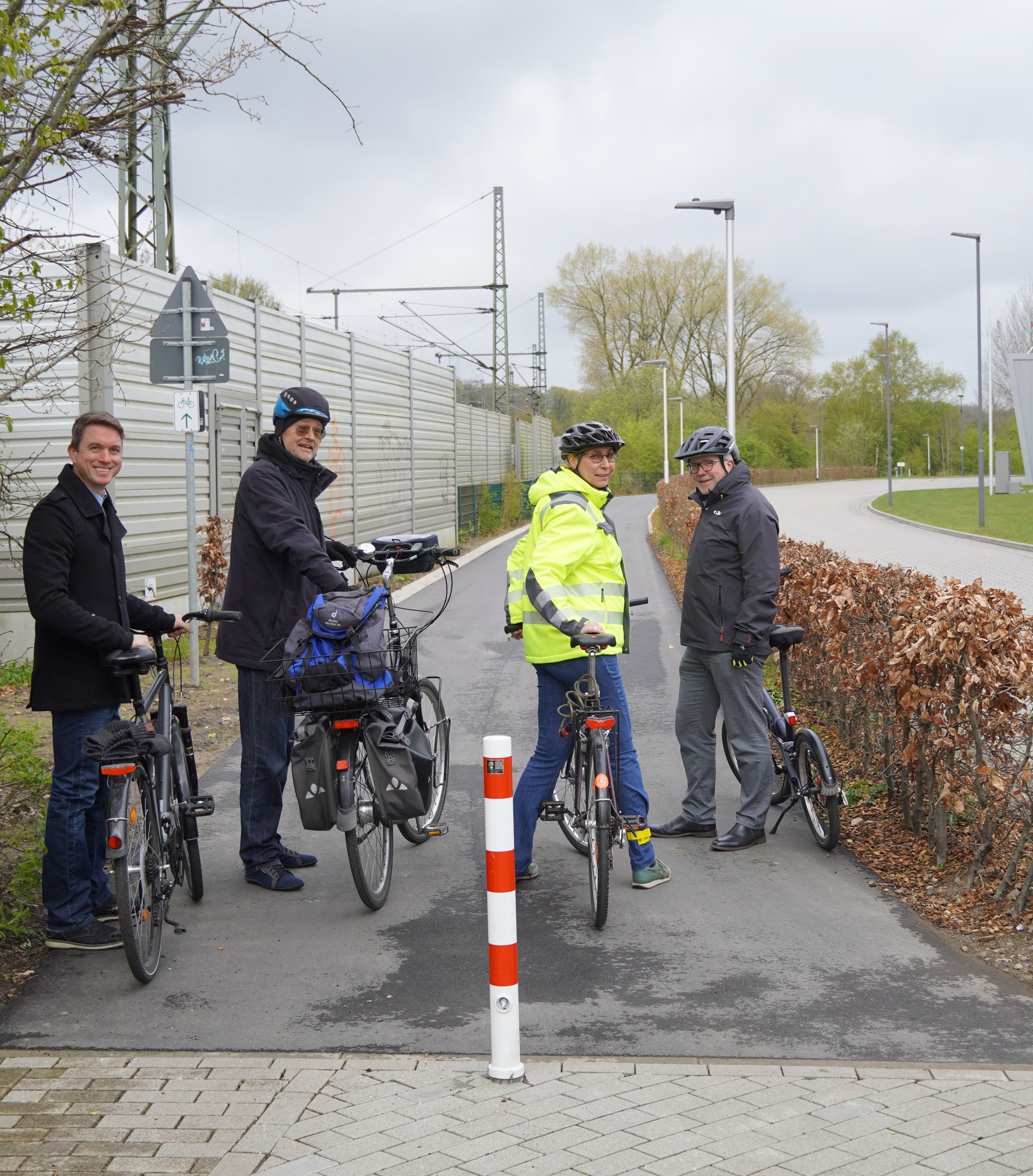 Offizielle Eröffnung und Förderung einer nachhaltigen Kreisbahntrasse in Schleswig
