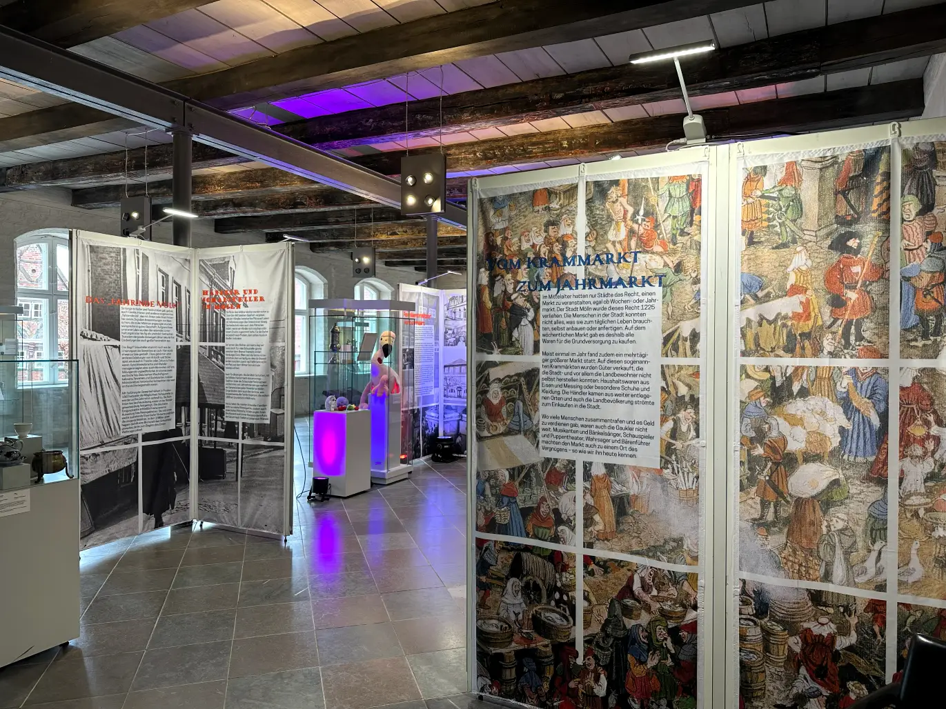 Einblick in die Ausstellung zum Möllner Jahrmarkt.